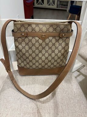 Vintage Gucci Tan/Brown GG Canvas Crossbody Bag